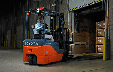 Answering Your Most Common Forklift Questions (FAQ)