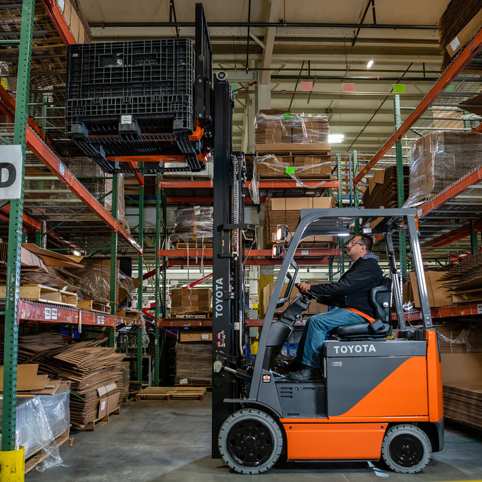 Sit Down Versus Stand Up Forklifts: Part 1